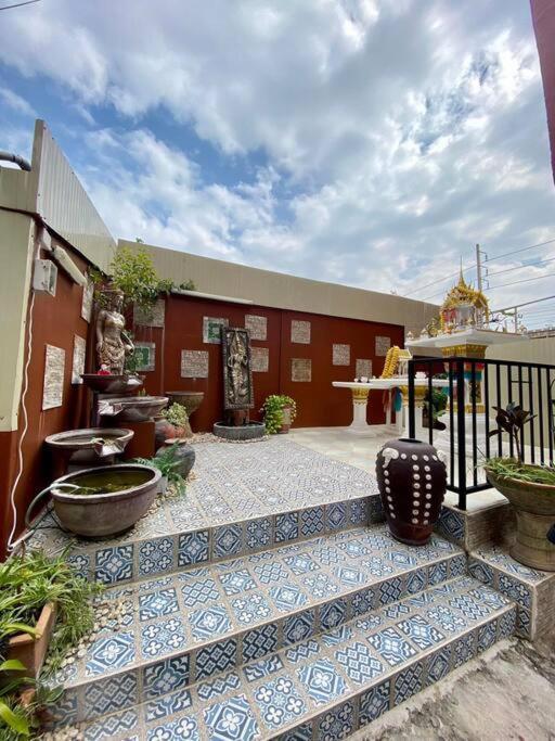 Ratanawong Place 560 Apartamento